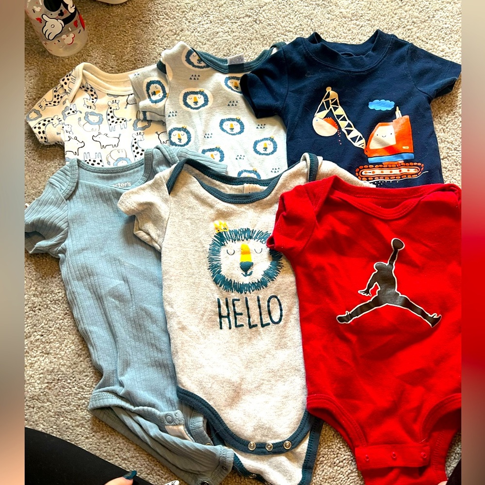 6 piece onesie bundle